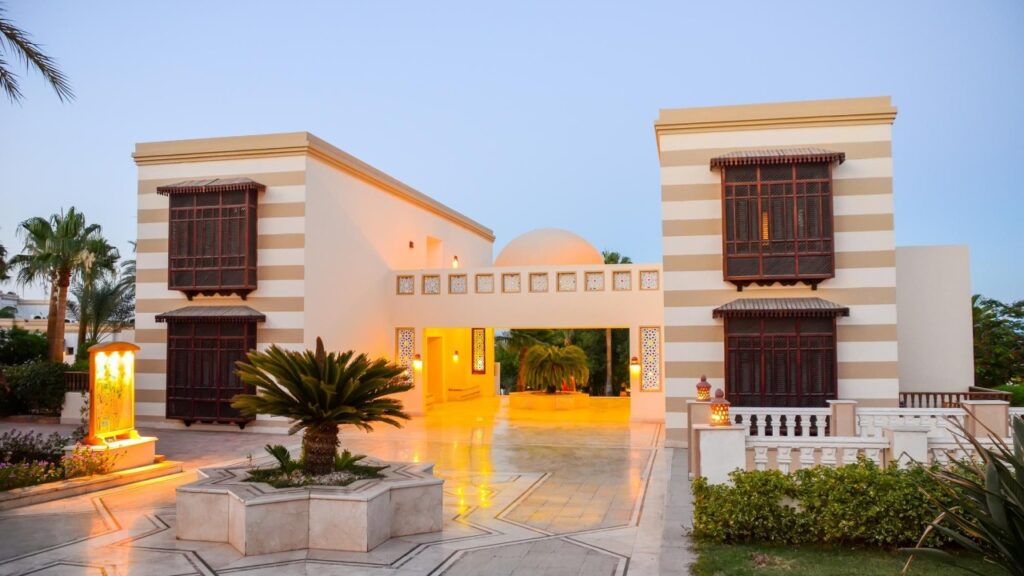 Why Construction Chemicals Are Important for Long-Lasting Buildings in Oman