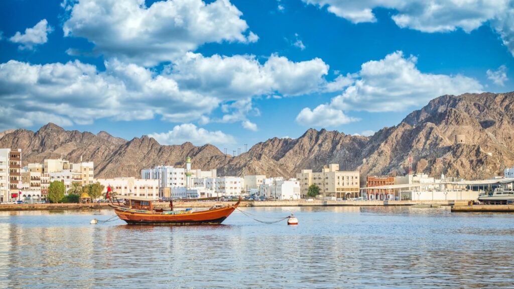 What Makes a Building Material Suitable for Oman’s Climate?